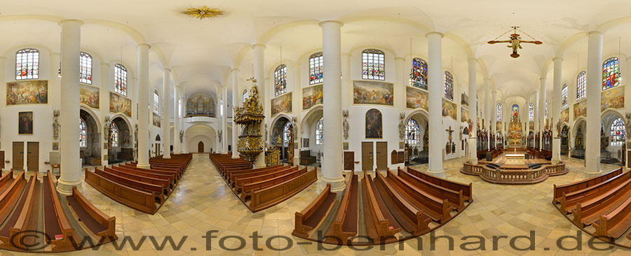 360° Panoramabild Basilika St. Jakob Kirche innen