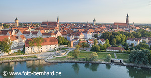 Straubing Stadtansicht von der Donau - Fotodrohne